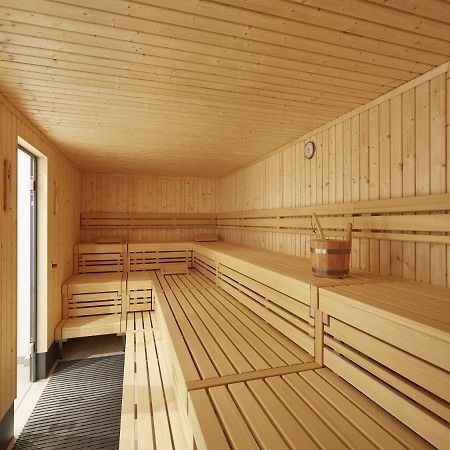 Reetland Am Meer - Premium Reetdachvilla Mit 2 Schlafzimmern, Sauna Und Kamin E04 Dranske Luaran gambar