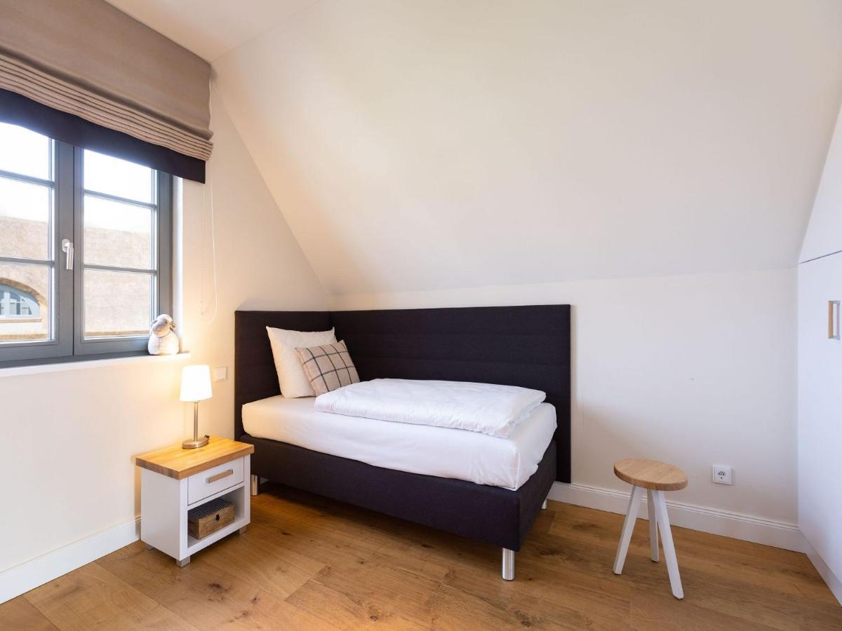 Reetland Am Meer - Premium Reetdachvilla Mit 2 Schlafzimmern, Sauna Und Kamin E04 Dranske Luaran gambar