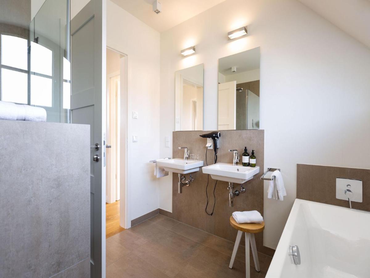 Reetland Am Meer - Premium Reetdachvilla Mit 2 Schlafzimmern, Sauna Und Kamin E04 Dranske Luaran gambar